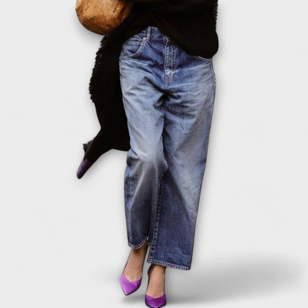 Bea - Wide Leg Jeans" to "Bea - Baggy Trousers.