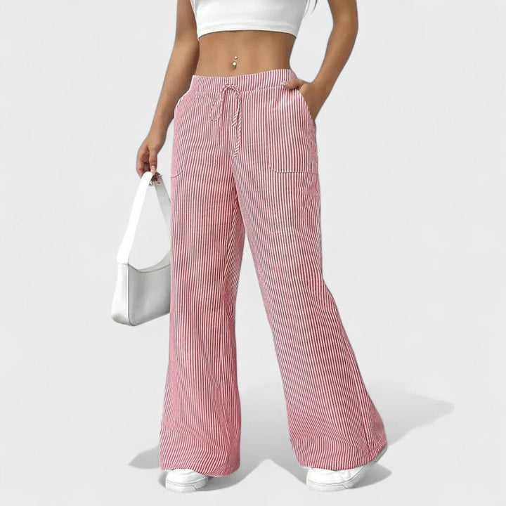 Charlotte - Comfortable wide trousers with elegant details