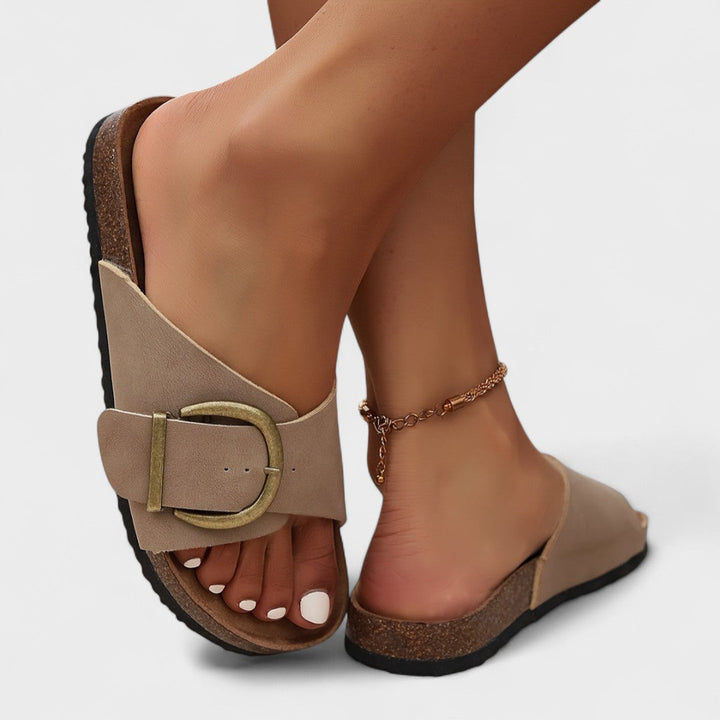 Fabiana - Comfort Sandals