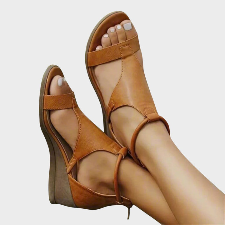 Amelia - Orthopaedic Sandals