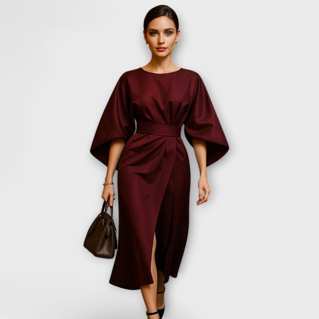Sara - Elegant dress with sleeves