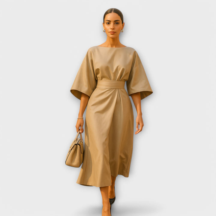 Sara - Elegant dress with sleeves
