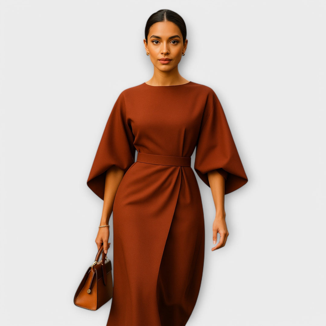 Sara - Elegant dress with sleeves