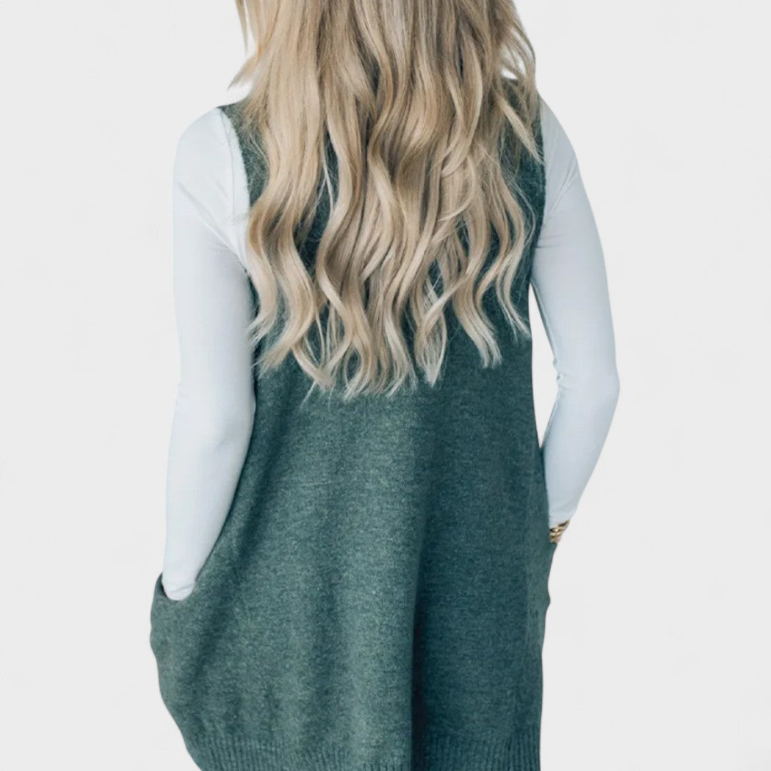 Charlotte - Cosy Knit Gilet