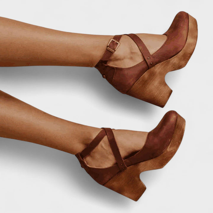 Charlotte - Orthopaedic Shoes