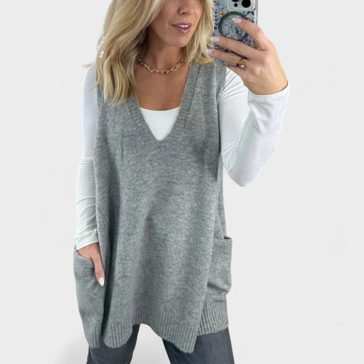 Charlotte - Cosy Knit Gilet