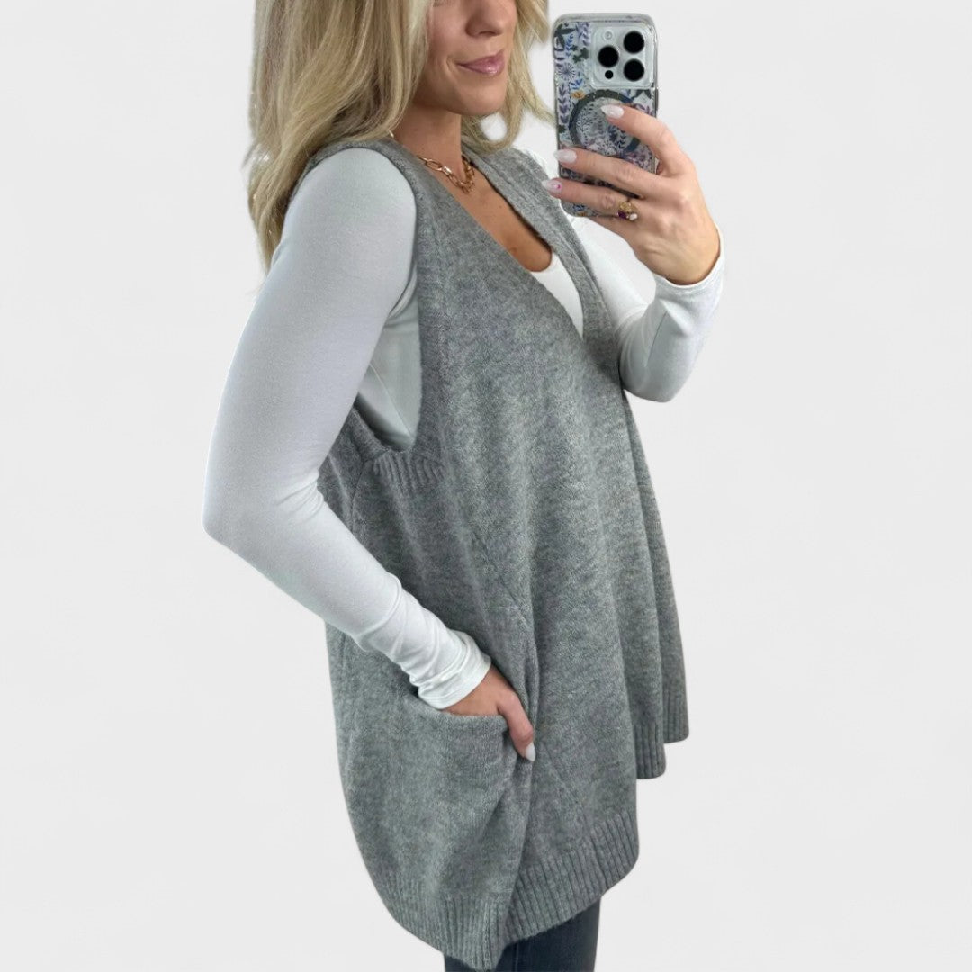 Charlotte - Cosy Knit Gilet