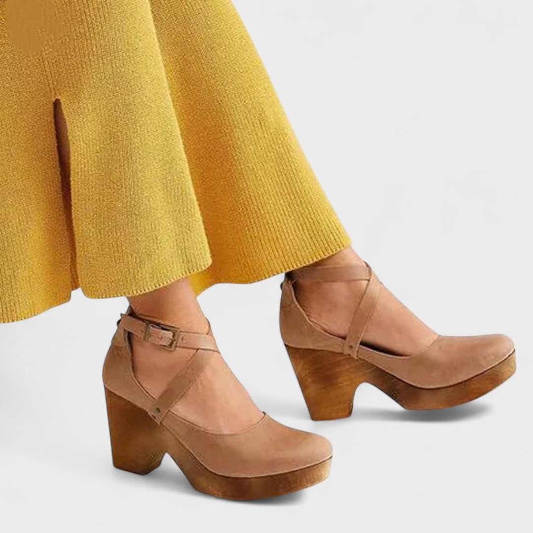 Charlotte - Orthopaedic Shoes