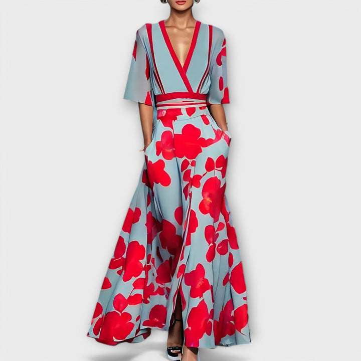 Isabela - Elegant dress with floral patterns