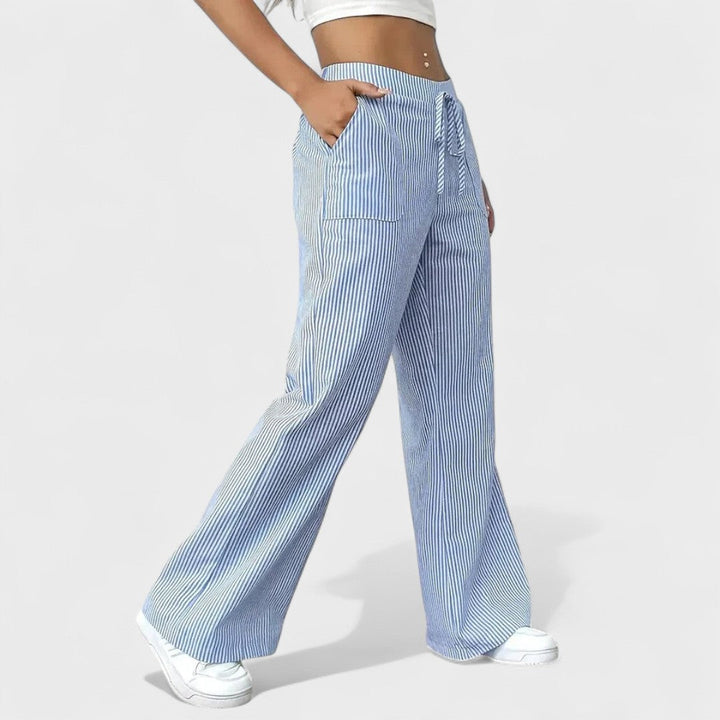 Charlotte - Comfortable wide trousers with elegant details