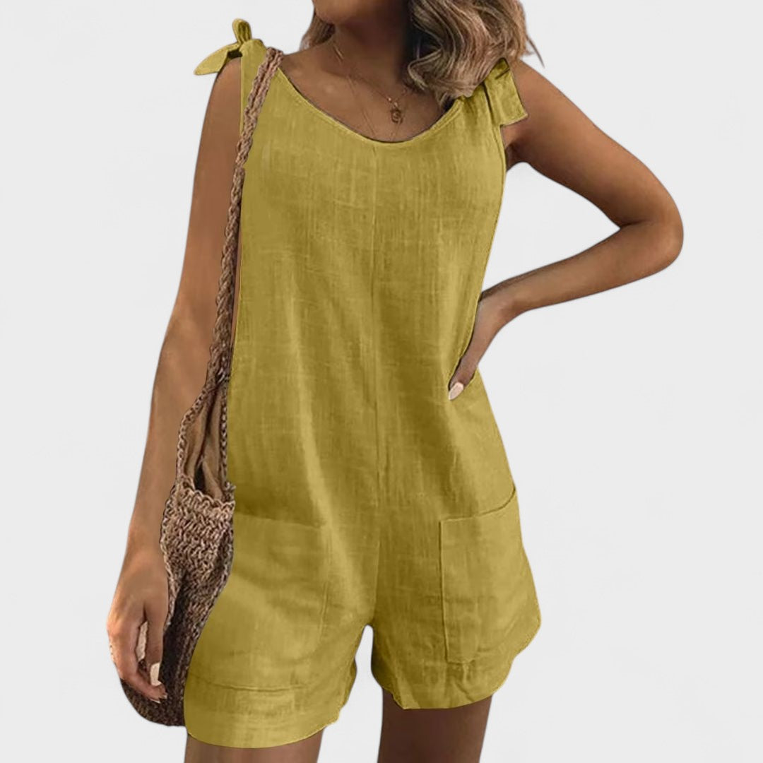 Yolanda - Dungarees with Shoulder Pockets and Bow