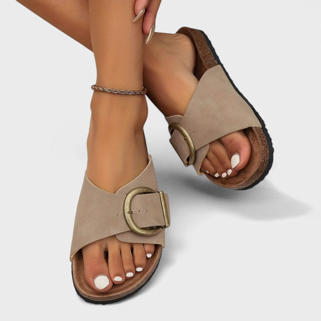 Fabiana - Comfort Sandals