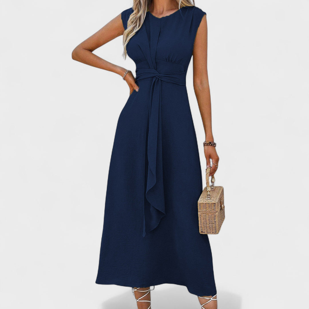 Emilia - Elegant sleeveless maxi dress with round neckline
