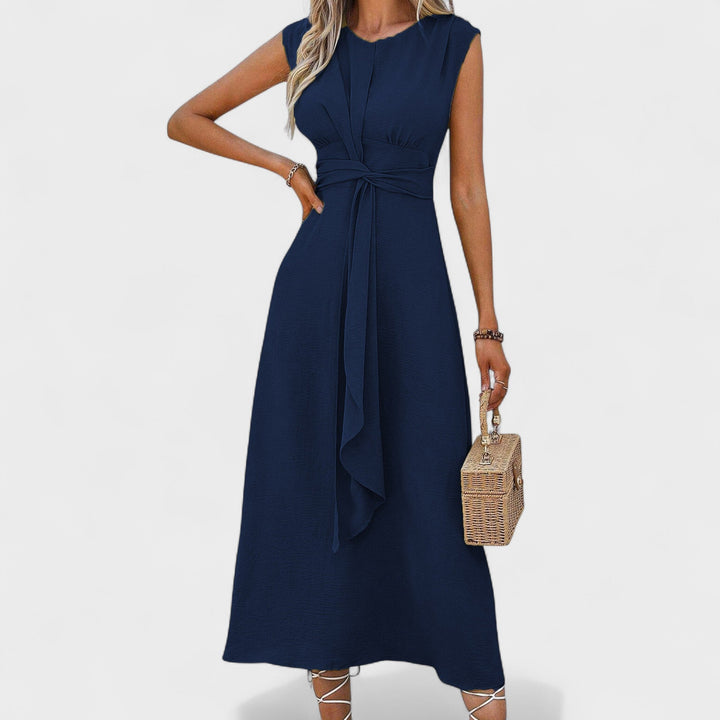 Emilia - Elegant sleeveless maxi dress with round neckline