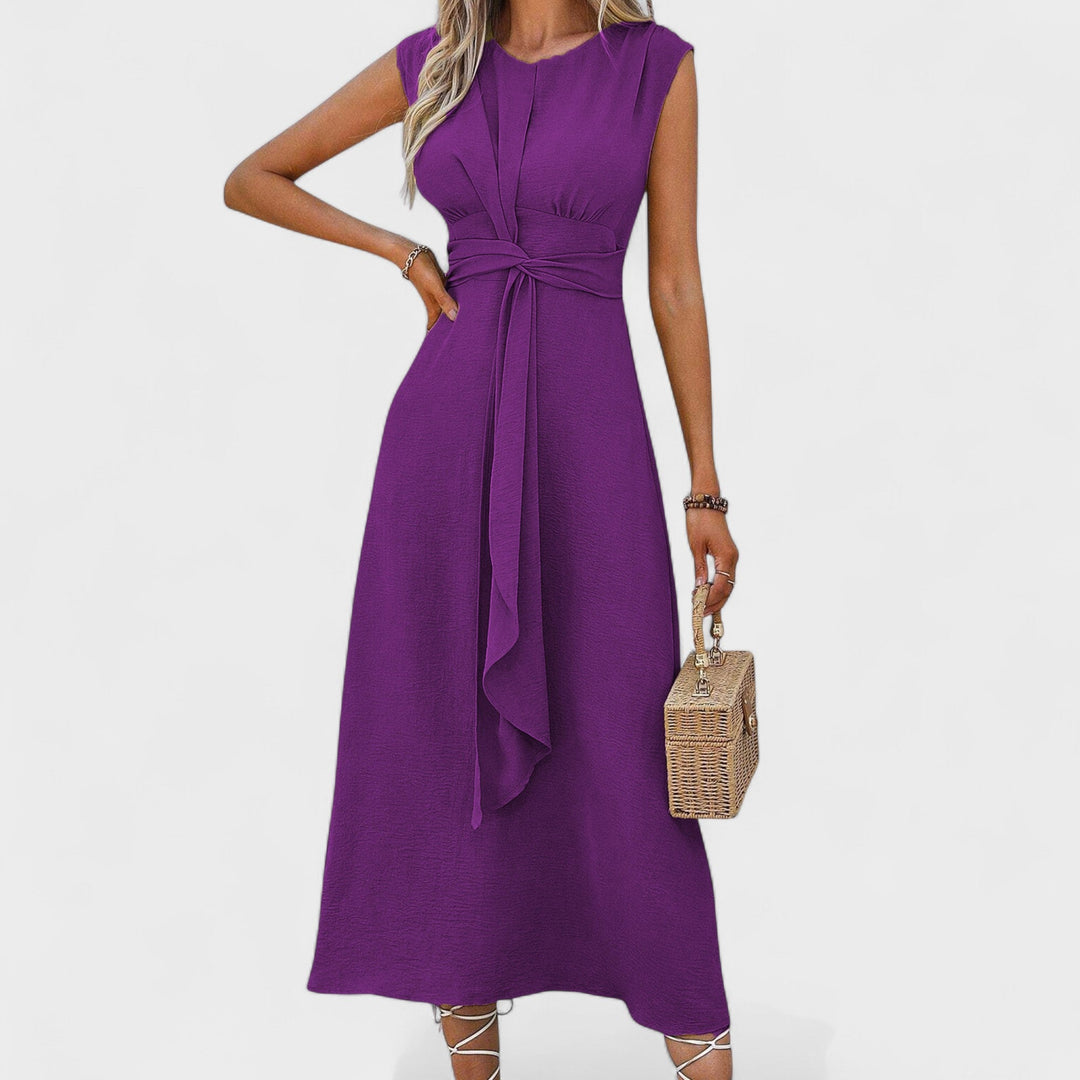 Emilia - Elegant sleeveless maxi dress with round neckline