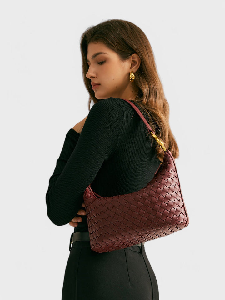 Isa - Chic Burgundy