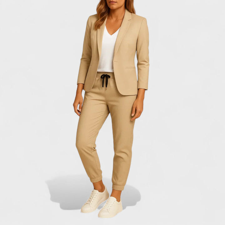 Gabriella - Elegant Suit with Jacket and Trousers