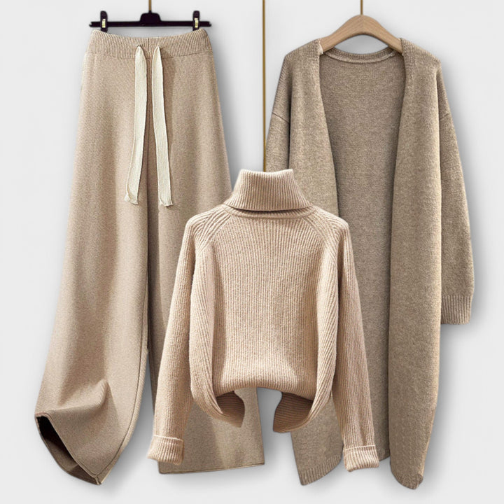 Leonor - Fluid Elegance Collection