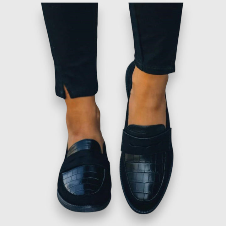 Freya – Slip-On Loafers