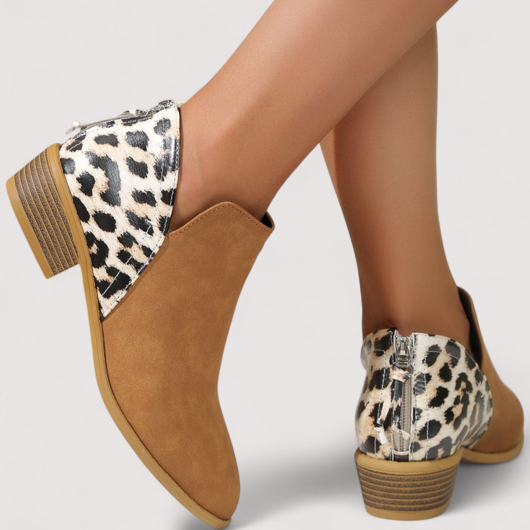Julia - Chic Suede Ankle Boots