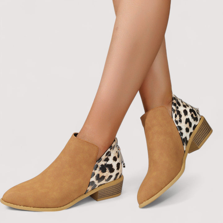 Julia - Chic Suede Ankle Boots