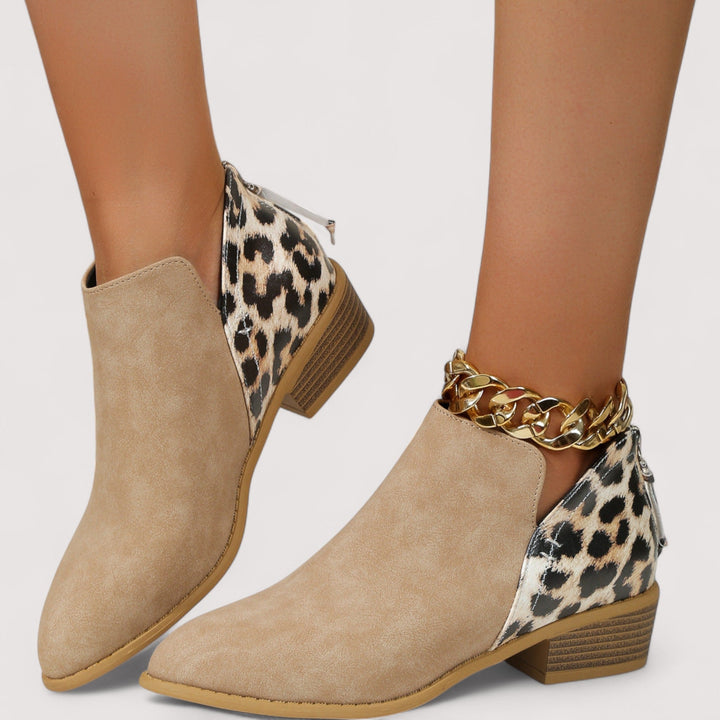 Julia - Chic Suede Ankle Boots