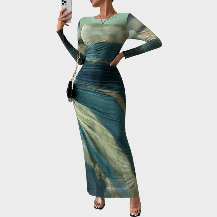 Amélia - Fitted Maxi Dress with Long Sleeves