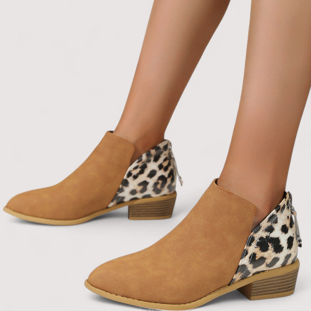 Julia - Chic Suede Ankle Boots