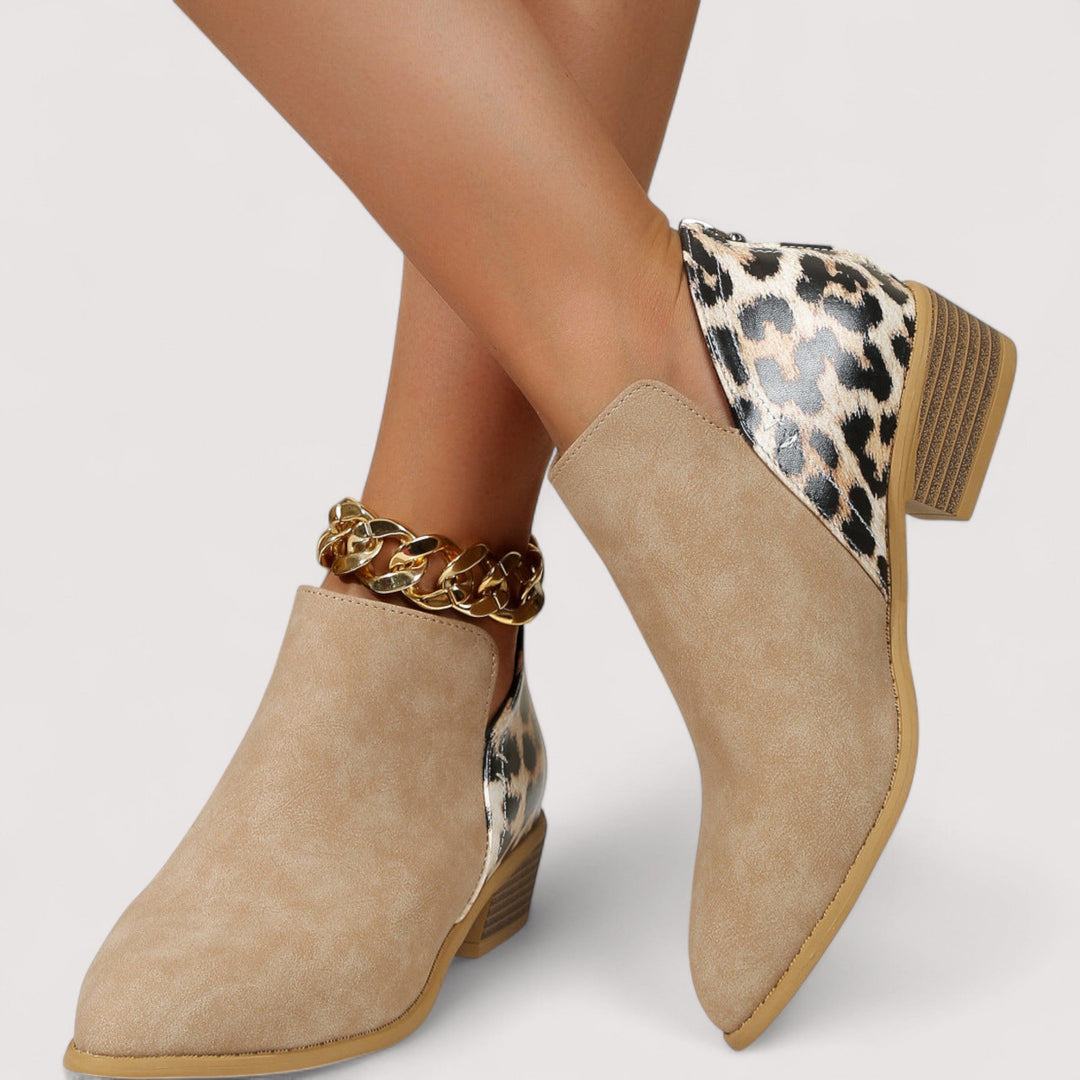 Julia - Chic Suede Ankle Boots