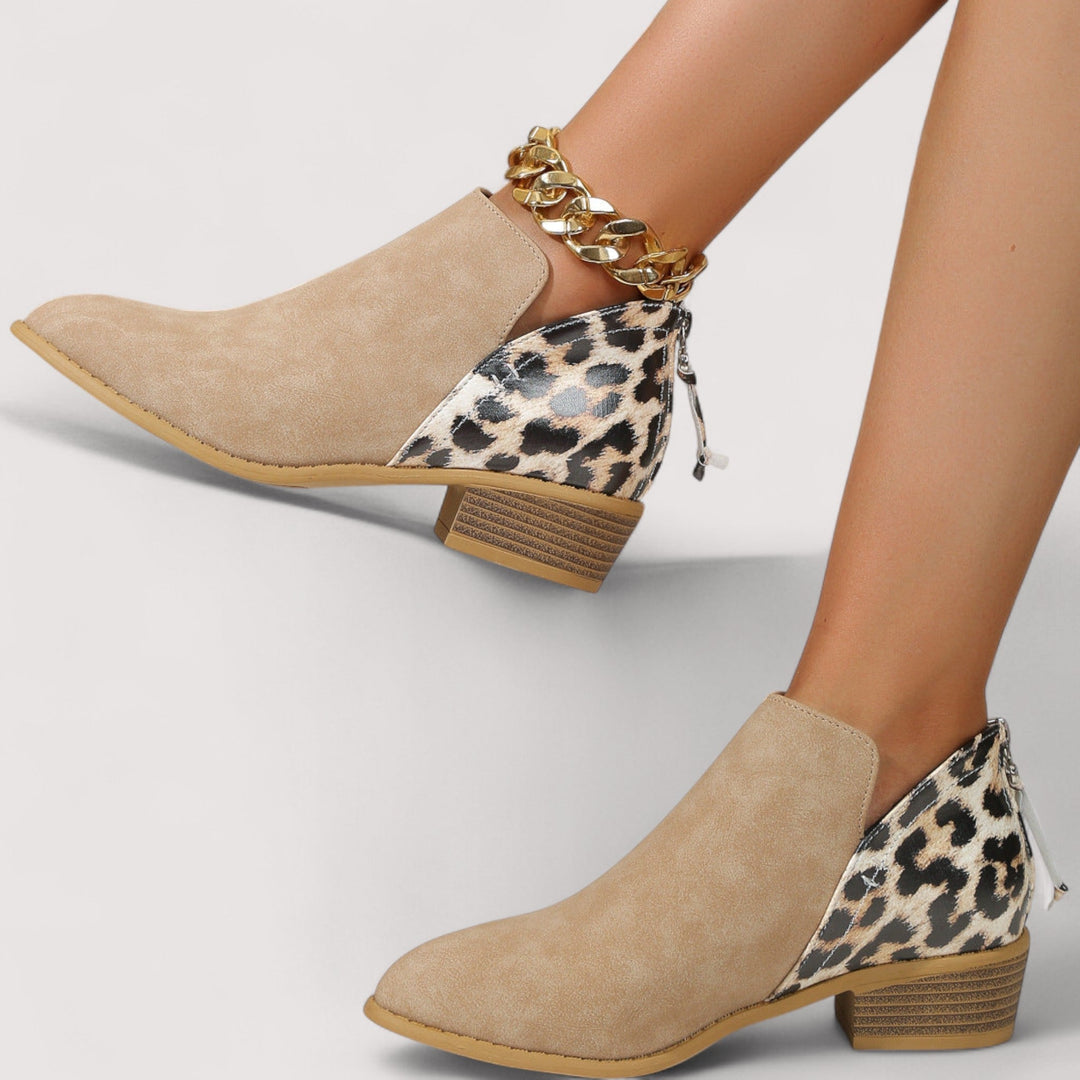 Julia - Chic Suede Ankle Boots