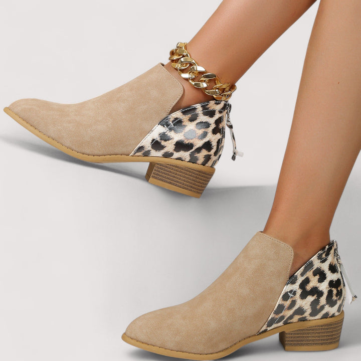 Julia - Chic Suede Ankle Boots