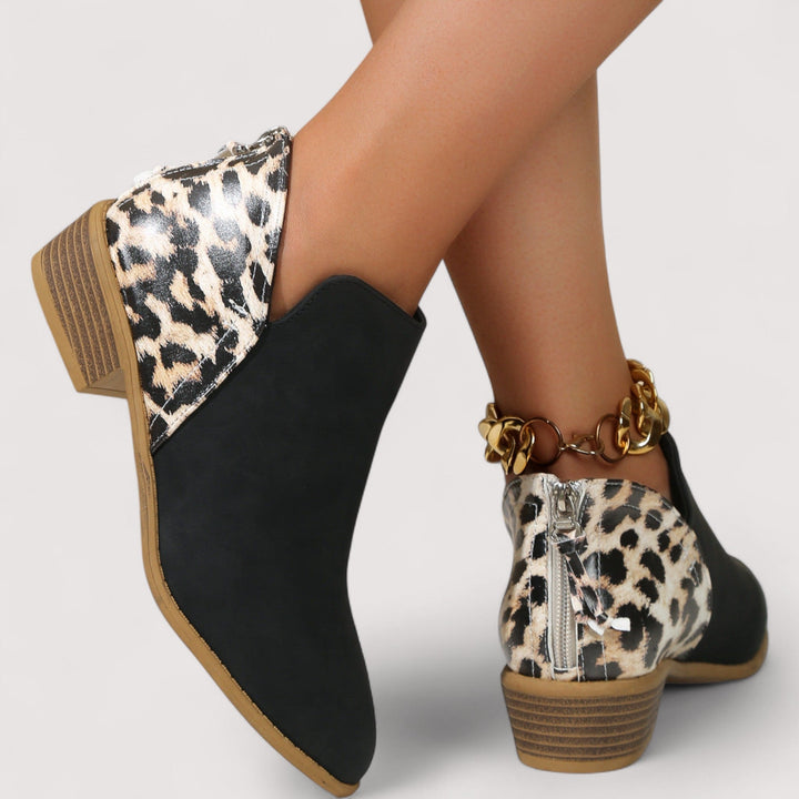 Julia - Chic Suede Ankle Boots