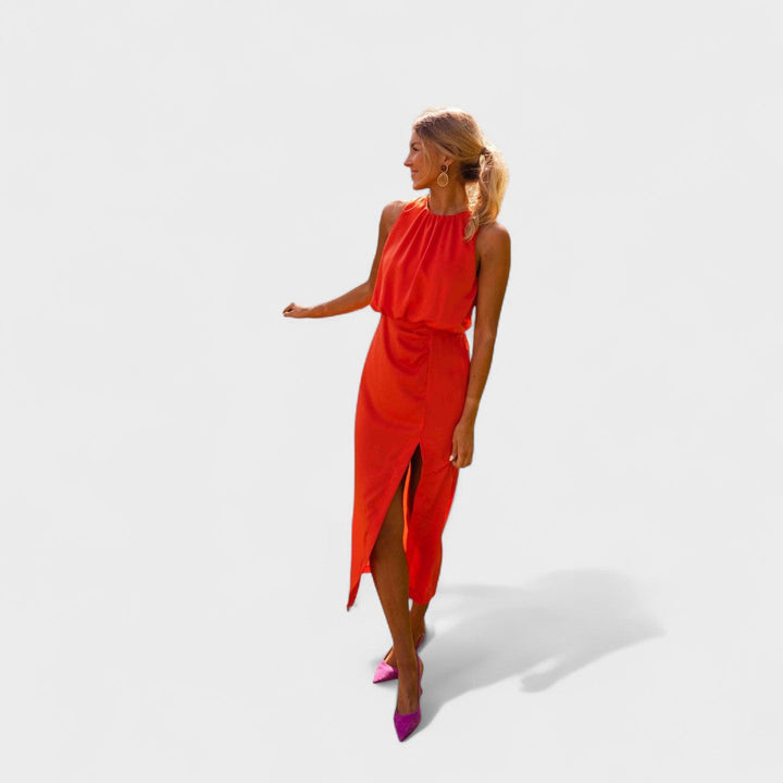 Laurinda - Dress of Pure Elegance