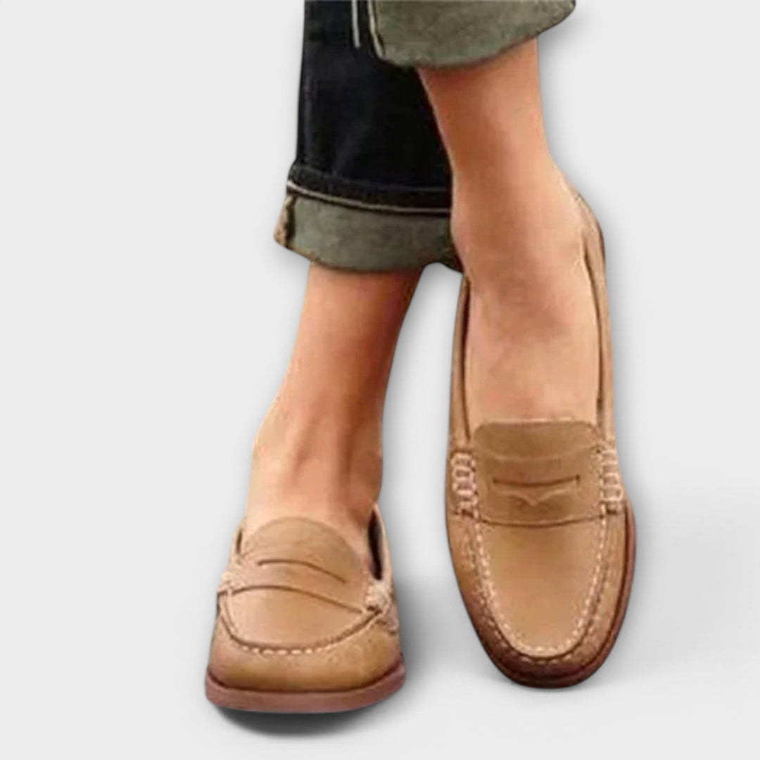 Maisie - Classic loafers for women