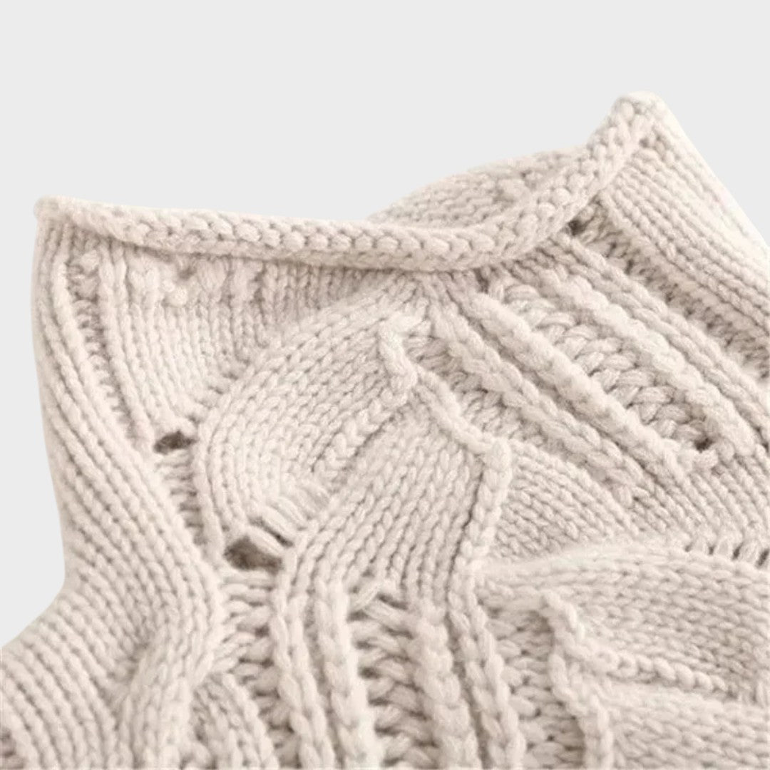 Luana – Cashmere Jumper with Braided Pattern