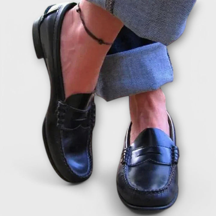 Maisie - Classic loafers for women