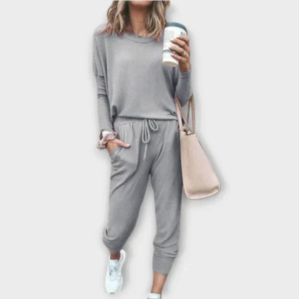 Tabitha - Comfortable 2-Piece Set
