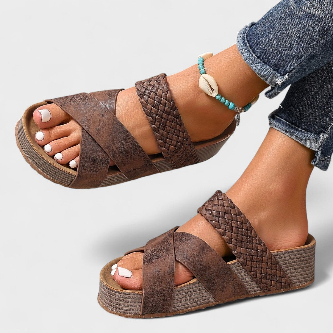 Laura - Orthopaedic Leather Sandals