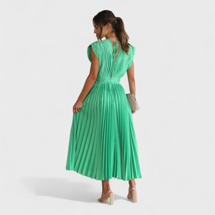 Eduarda - Elegant Midi Dress