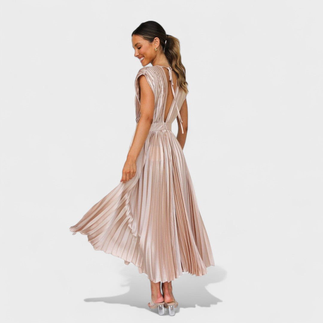 Eduarda - Elegant Midi Dress