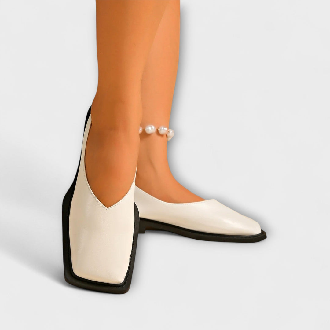 Vania – Casual Footwear