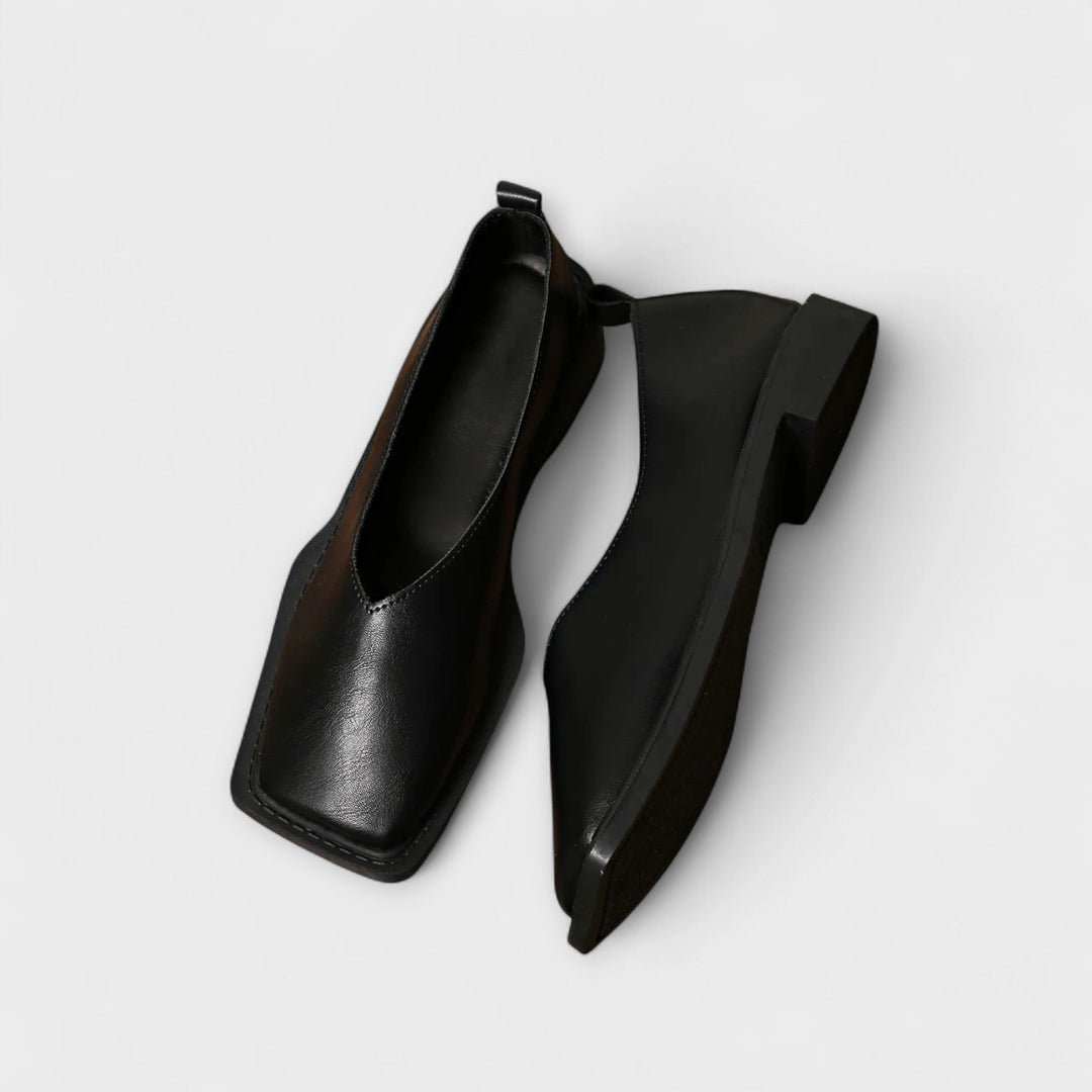 Vania – Casual Footwear