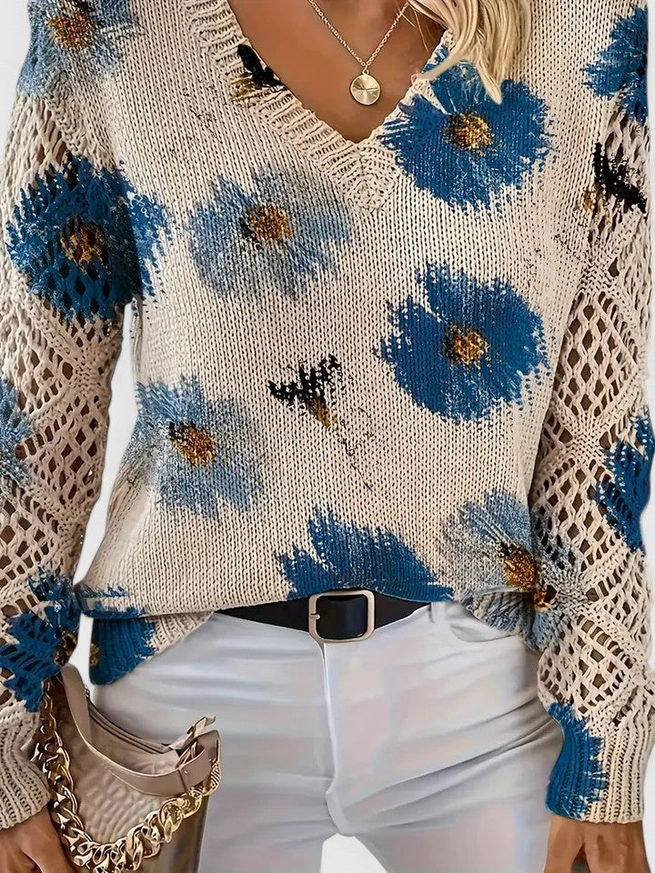 Clara - Knitted Jumper with Floral Pattern