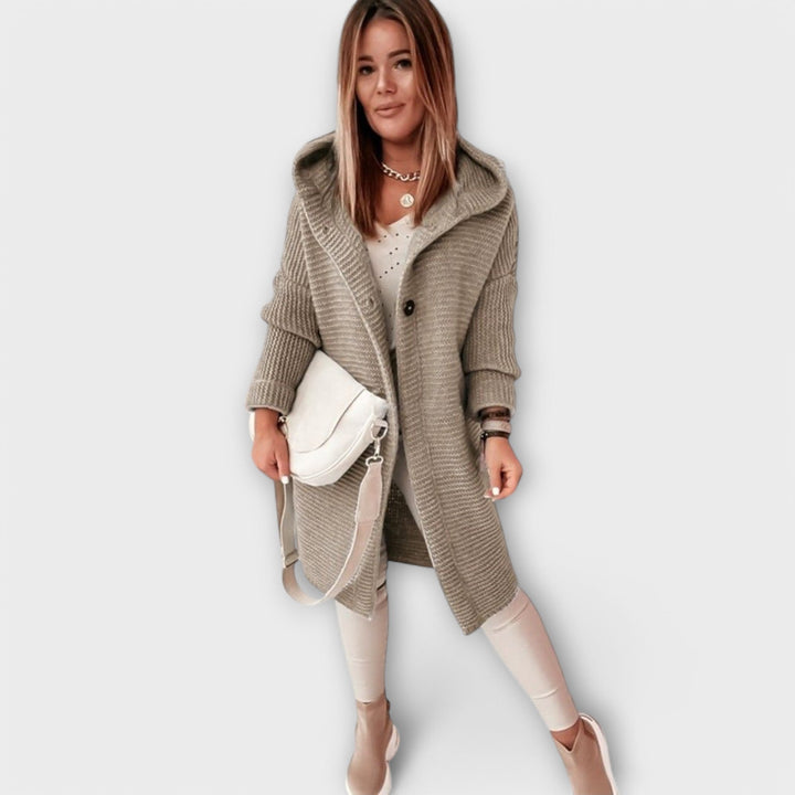 Clara - Knitted Cardigan