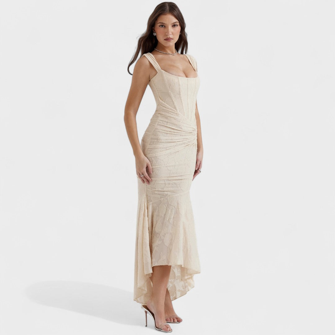 Eduarda - Romantic Silhouette Dress
