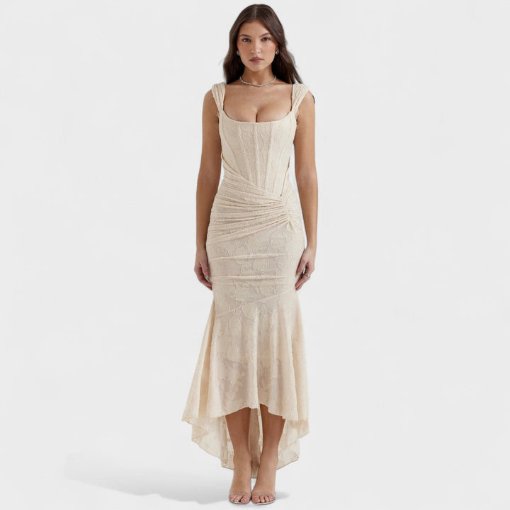 Eduarda - Romantic Silhouette Dress