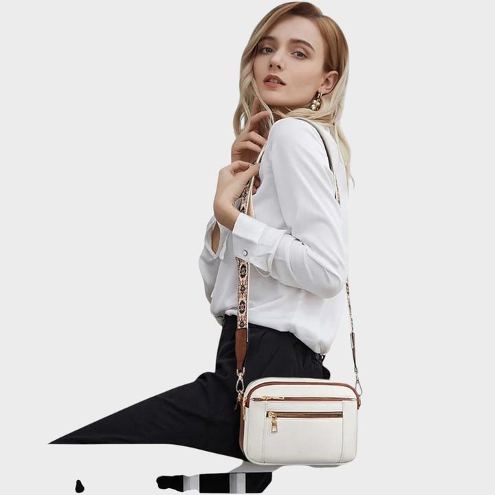 Clara - Refined Shoulder Bag