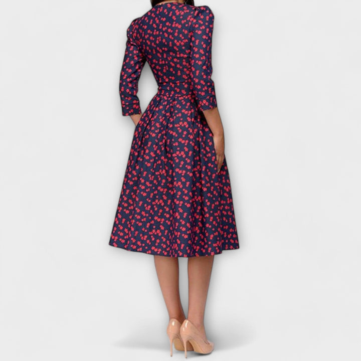 Carolina - Elegant Knee-Length Dress